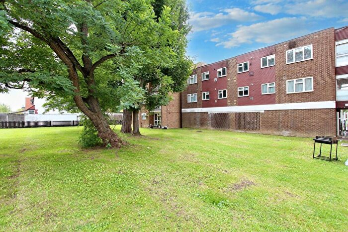 2 Bedroom Flat For Sale In Downing Close, Harrow, HA2