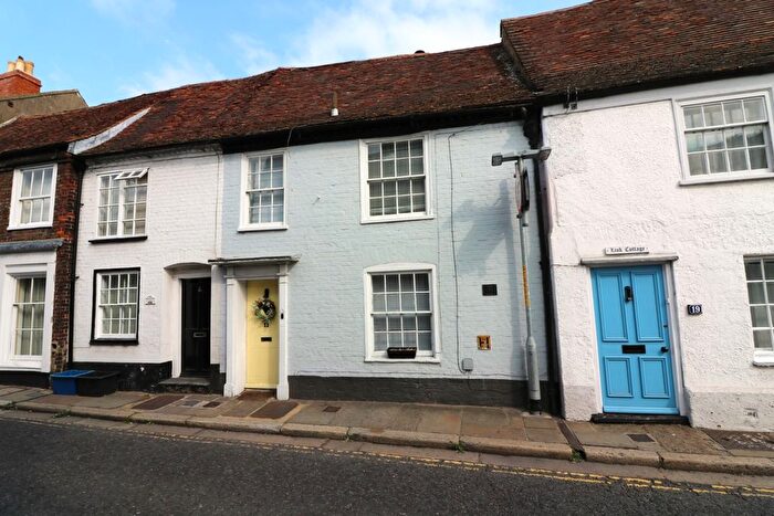 2 Bedroom Terraced House For Sale In Sandwich, CT13