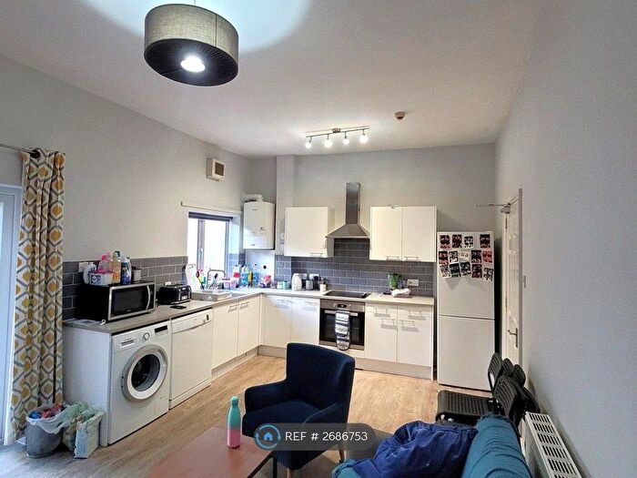 5 Bedroom Terraced House To Rent In Ashley Hill, Bristol, BS6