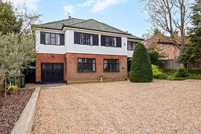 5 Bedroom Detached House For Sale In Carshalton, Surrey, SM5