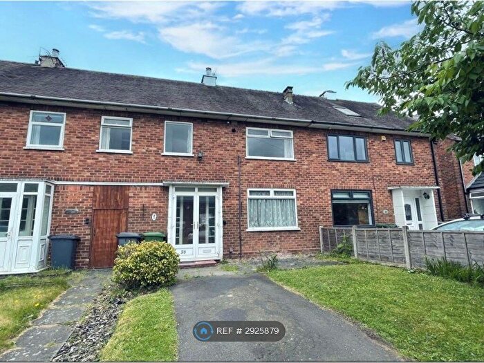 3 Bedroom Terraced House To Rent In Primrose Avenue, Wolverhampton, WV10