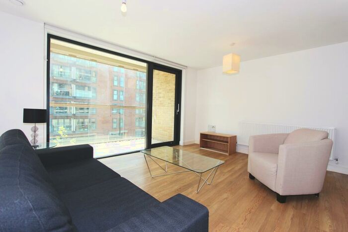 1 Bedroom Apartment To Rent In Surrey Quays Road, London, Greater London, SE16
