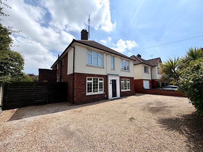 6 Bedroom Detached House For Sale In Beatrice Avenue, Felixstowe, Suffolk, IP11