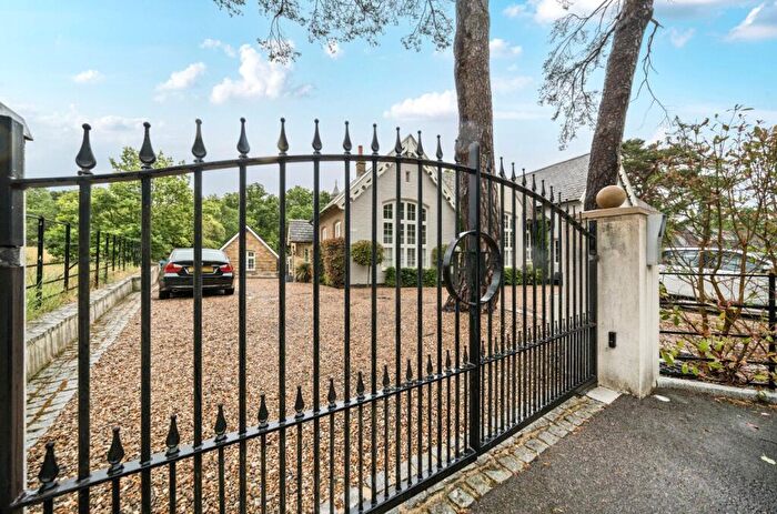 1 Bedroom Apartment For Sale In Heathfield Road, Keston, BR2