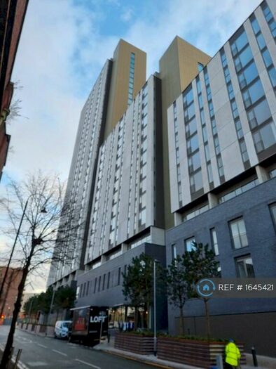 1 Bedroom Flat To Rent In Oxygen Tower, Manchester, M1