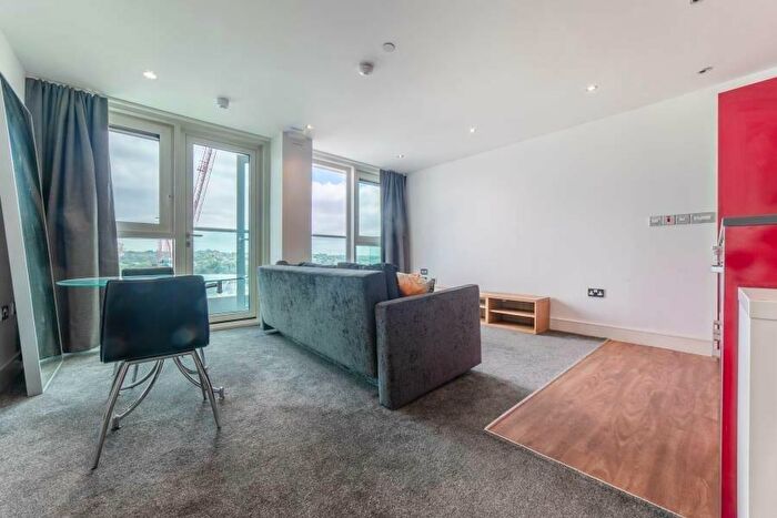 1 Bedroom Flat To Rent In Huntingdon Street, Nottingham, Nottinghamshire, NG1