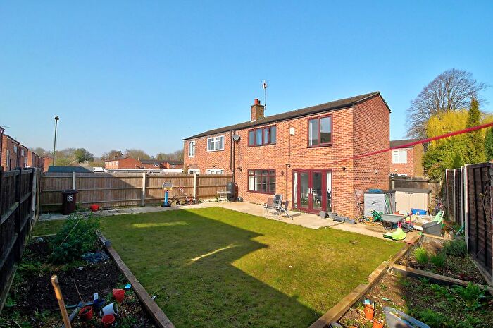 3 Bedroom Semi Detached House For Sale In Bardwell Close, Basingstoke, RG22