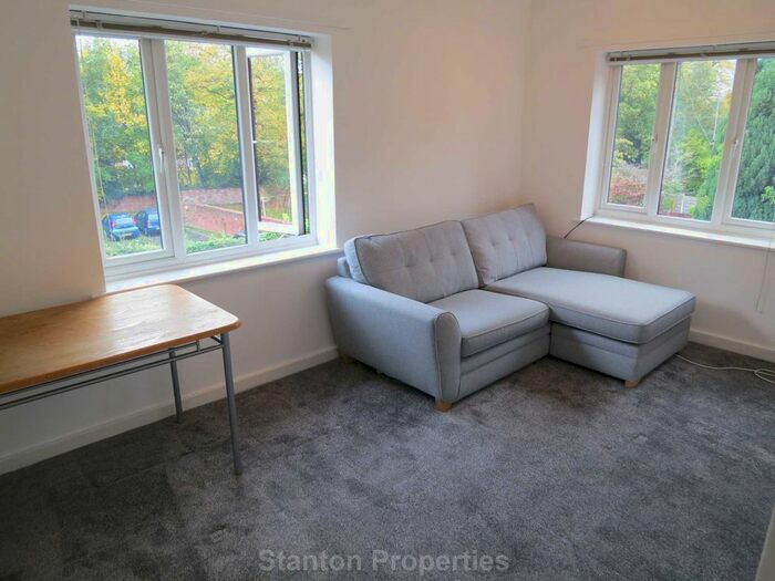 2 Bedroom Flat To Rent In Candleford Road, Withington, M20