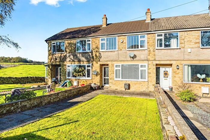 3 Bedroom Terraced House For Sale In New Grange View, Bradshaw, Halifax, HX2