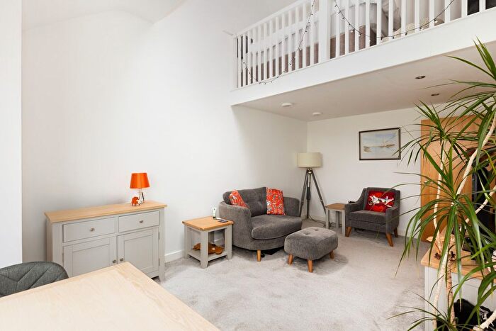 1 Bedroom Flat To Rent In Alfred Court, Gate Lane, Wells, BA5