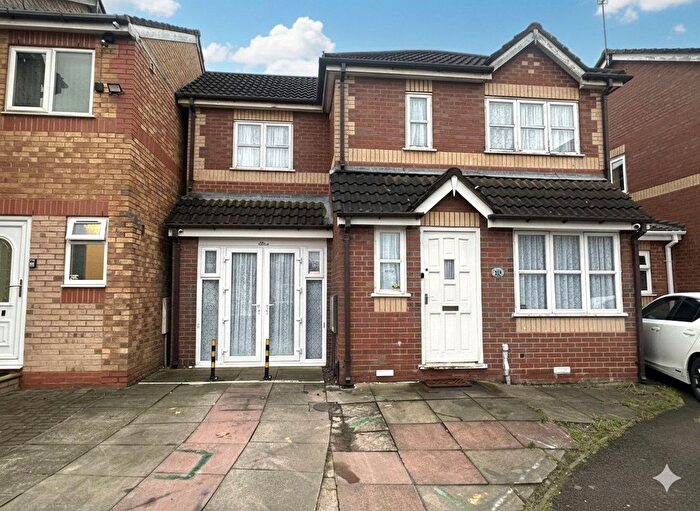 3 Bedroom Link Detached House For Sale In Mill Burn Way, Birmingham, West Midlands, B9