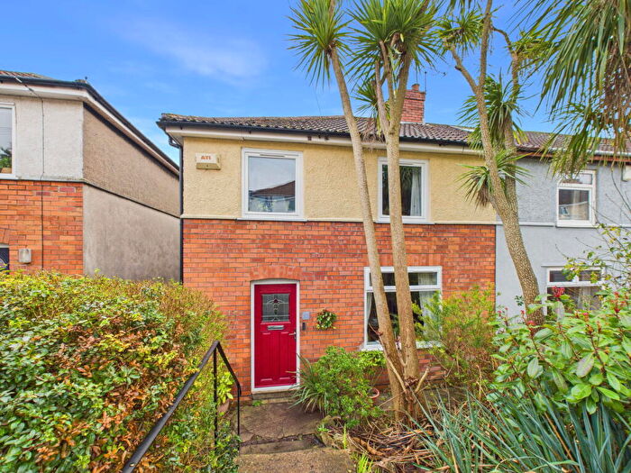 3 Bedroom End Of Terrace House For Sale In Brooklyn Road, Bedminster Down, Bristol, BS13