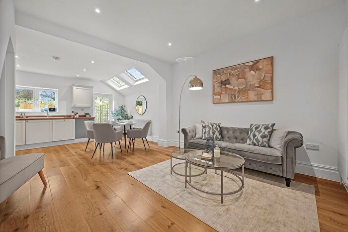 4 Bedroom Terraced House For Sale In St. Norbert Road, London, SE4