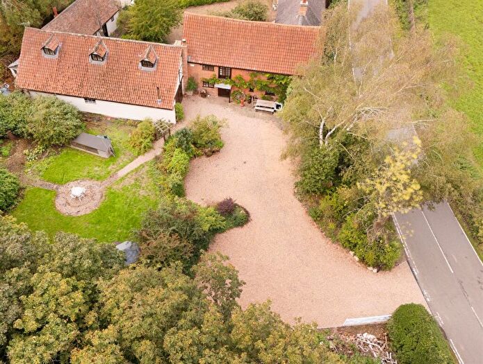 5 Bedroom Character Property For Sale In High Cross, Lutterworth, LE17
