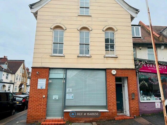 2 Bedroom Flat To Rent In Old Bexley Lane, Bexley, DA5