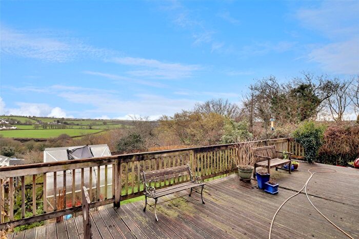 3 Bedroom Detached House For Sale In Castle Hill Gardens, Torrington, Devon, EX38