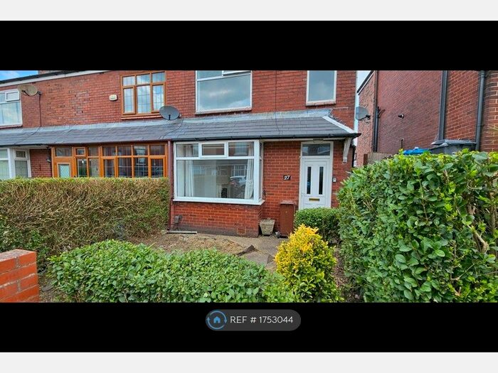 Houses to rent in Royton, Greater Manchester