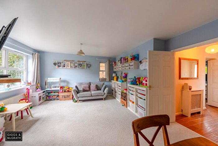 3 Bedroom Detached House For Sale In Orchard Close, Warboys, Huntingdon, Cambridgeshire, PE28