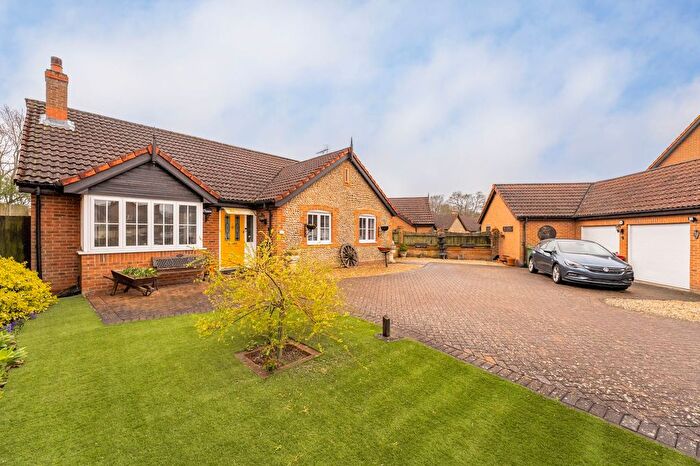 3 Bedroom Detached Bungalow For Sale In Foxglove Drive, Dereham, NR20