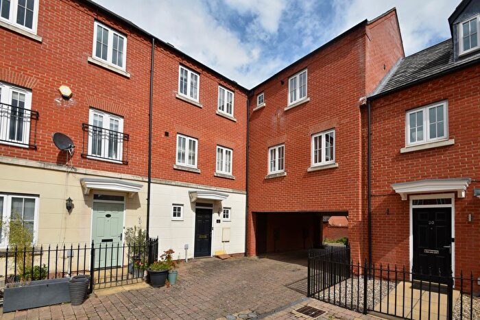 2 Bedroom Town House For Sale In Banks Court, Eynesbury Manor, PE19