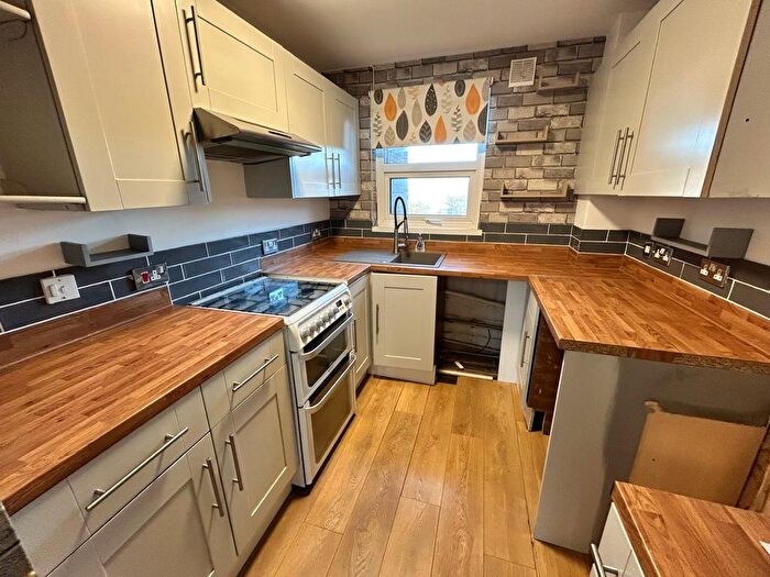 2 Bedroom Maisonette To Rent In The Glades, Gravesend, Kent, DA12