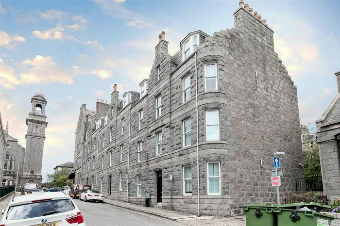 2 Bedroom Flat To Rent In Flat, Gilcomston Park, Aberdeen, Aberdeenshire, AB25