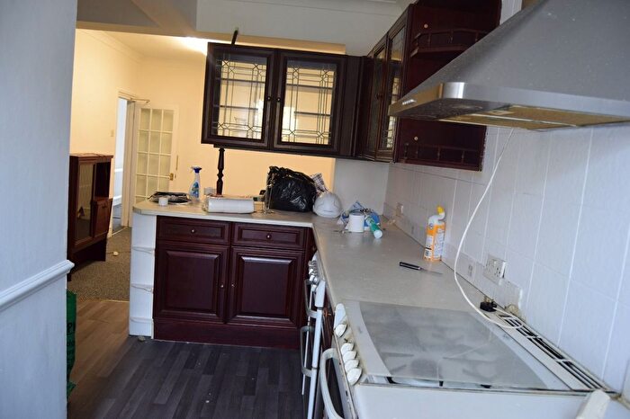 3 Bedroom Terraced House To Rent In Ilford, IG1