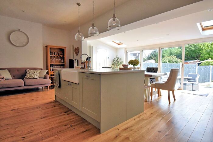 4 Bedroom Terraced House To Rent In Torquay Drive, Leigh-On-Sea, SS9