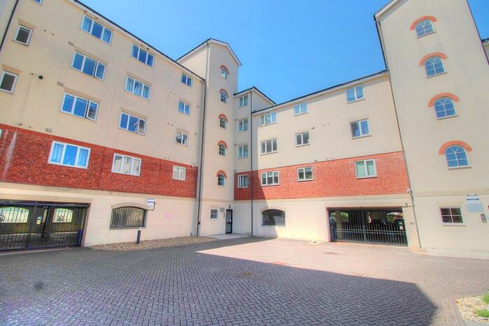 2 Bedroom Apartment To Rent In Macquarie Quay, Eastbourne, BN23