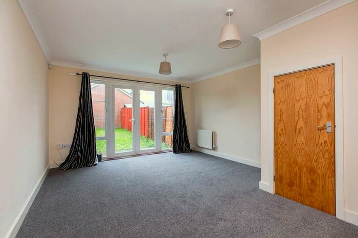 2 Bedroom Semi-Detached House To Rent In Galleon Mews, Gravesend, Kent, DA11