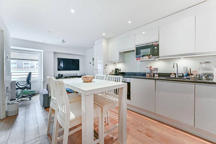 1 Bedroom Flat To Rent In Green Dragon House, Central Croydon, Croydon, CR0