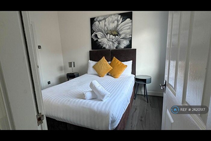 4 Bedroom Flat To Rent In Belmont Avenue, Blackpool, FY1