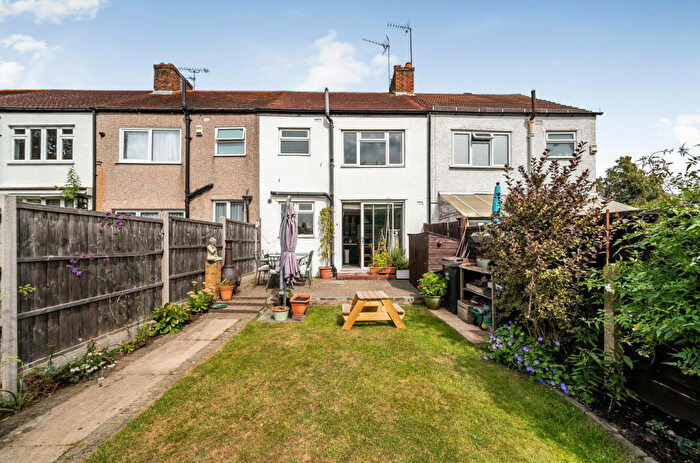 3 Bedroom Terraced House For Sale In Kings Road, Orpington, Kent, BR6