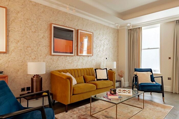 5 Bedroom Detached House To Rent In Queen's Gate Mews, South Kensington, SW7