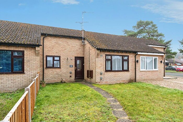 2 Bedroom Terraced Bungalow For Sale In Rowan Drive, Brandon, IP27
