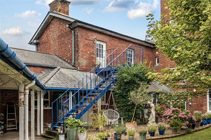 1 Bedroom Flat For Sale In Western Road, Crediton, Devon, EX17