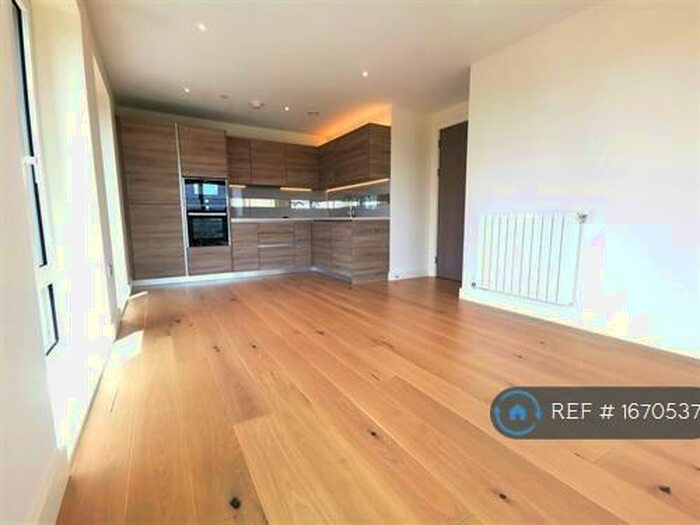 2 Bedroom Flat To Rent In Judde House, London, SE18