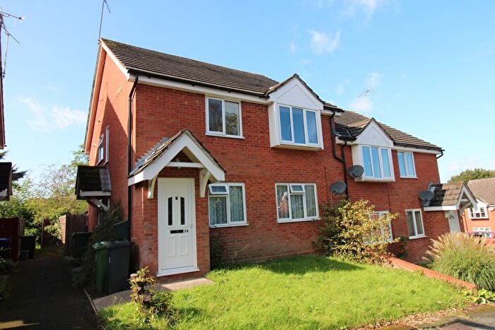 2 Bedroom Maisonette To Rent In Chilham Close, Frimley, Camberley, Surrey, GU16