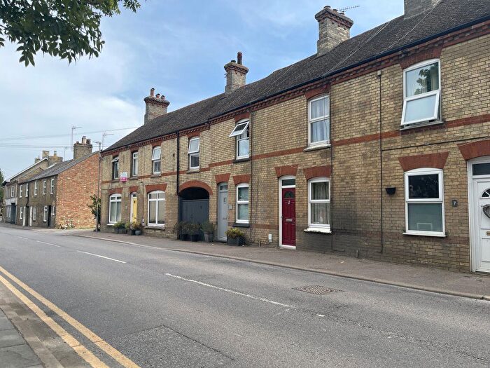 1 Bedroom Flat To Rent In High Street, Ramsey, Huntingdon, Cambs, PE26