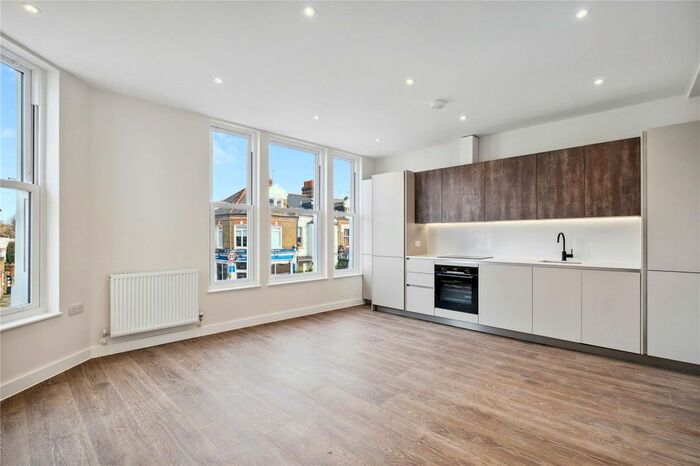 1 Bedroom Flat To Rent In Lower Richmond Road, London, SW15