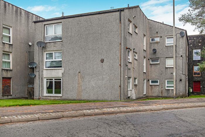 3 Bedroom Flat For Sale In Laburnum Road, Cumbernauld, G67