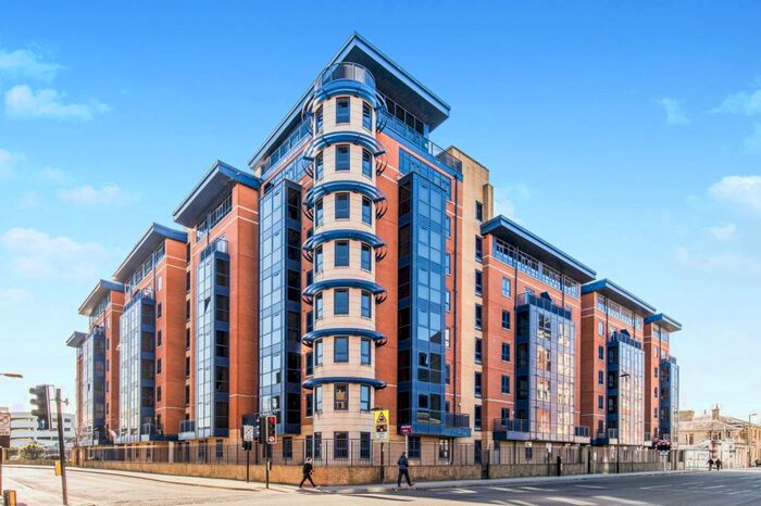 2 Bedroom Apartment To Rent In Charter House, Canute Road, Southampton, SO14