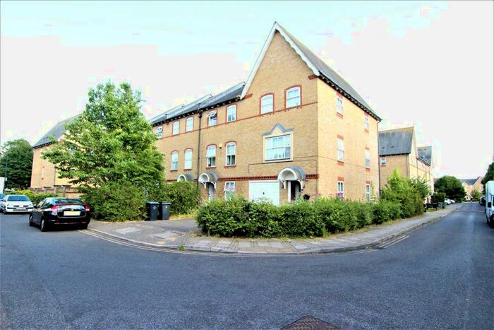 1 Bedroom Flat To Rent In Chamberlayne Avenue, Wembley, HA9