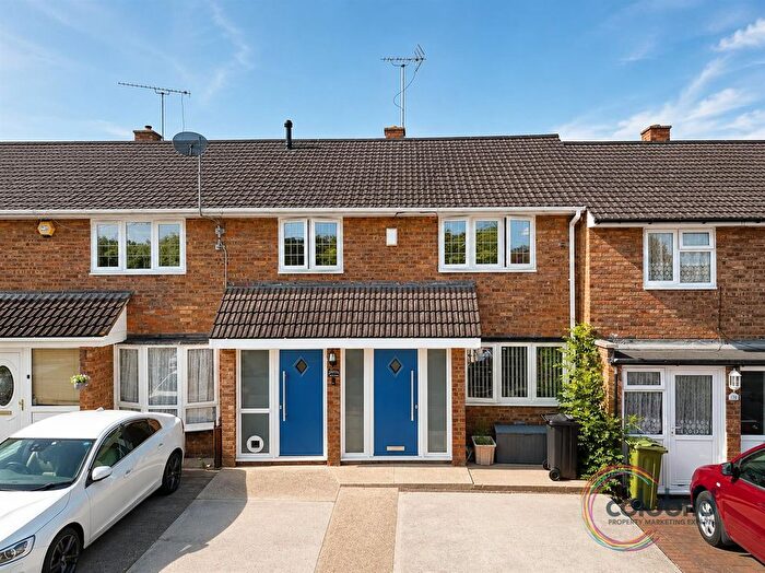 3 Bedroom Terraced House For Sale In Great Gregorie, Basildon, SS16