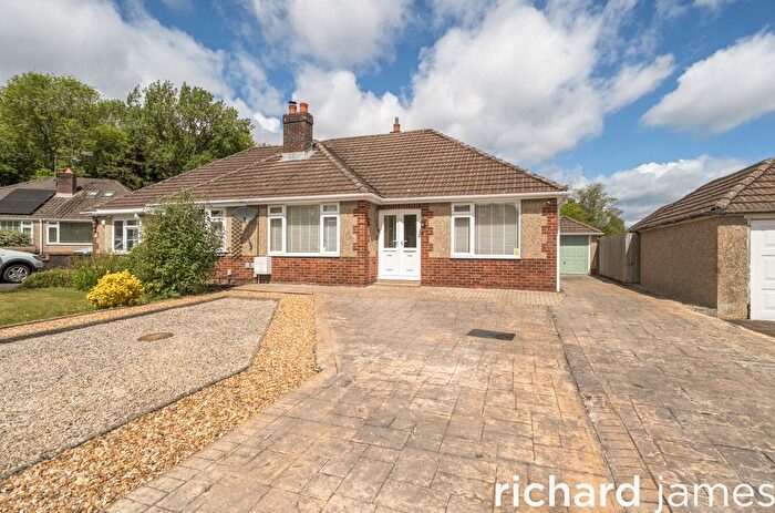 2 Bedroom Semi-Detached Bungalow For Sale In Ludlow Close, Lawn, Swindon, SN3