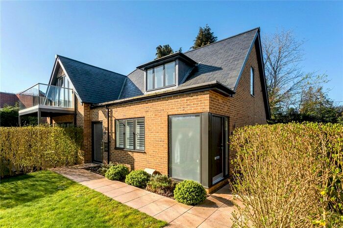 1 Bedroom Flat To Rent In Westlands, Cumnor Hill, Oxford, OX2