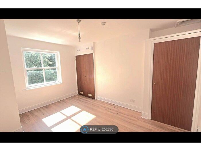 1 Bedroom Flat To Rent In Parkfield Rd, Liverpool, L17