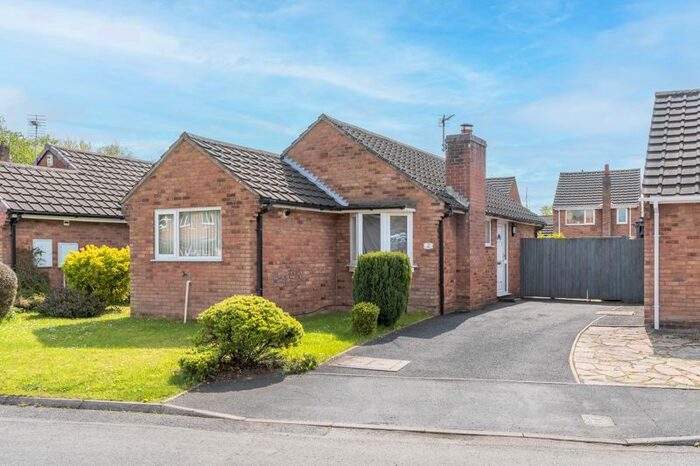 2 Bedroom Bungalow To Rent In Nickless Way, Dawley, Telford, TF4