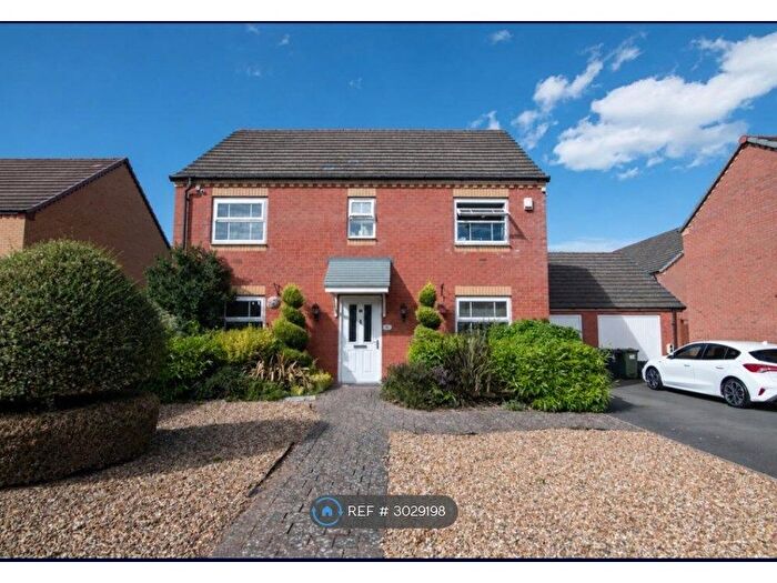 4 Bedroom Detached House To Rent In Brythill Drive, Brierley Hill, DY5