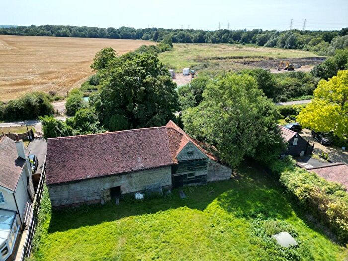 7 Bedroom Detached House For Sale In Holyfield Fishery, Holyfield, EN9